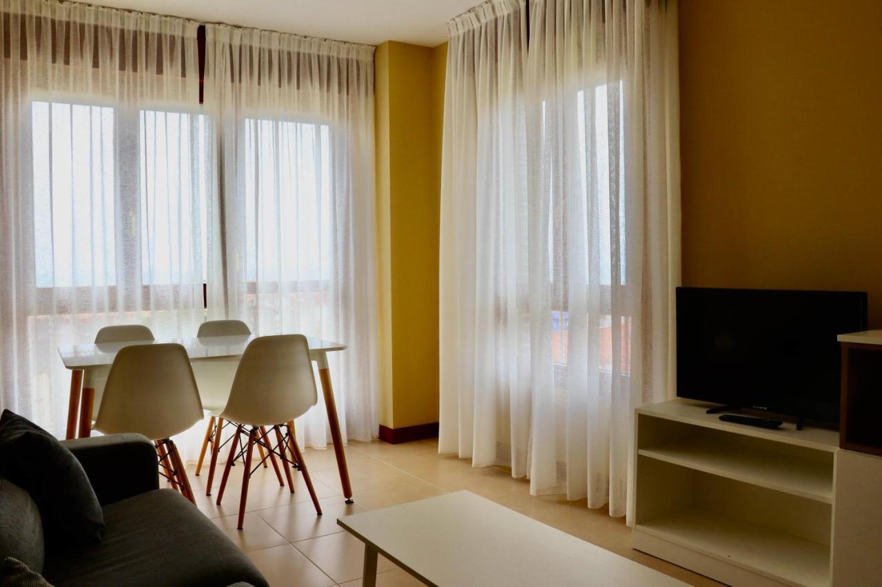 Apartaments La Reserva Premium Ноха Екстериор снимка